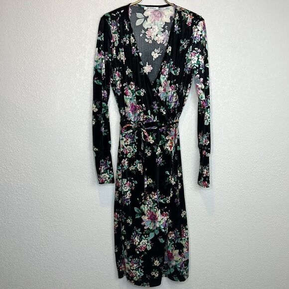 New ZARA Floral-Print Velvet Wrap Midi Dress Small - Picture 2 of 15